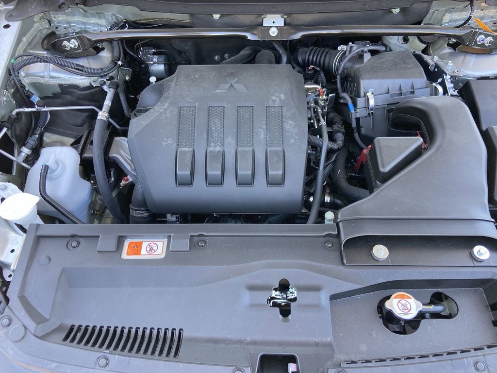 2026 Mitsubishi Eclipse Cross LE