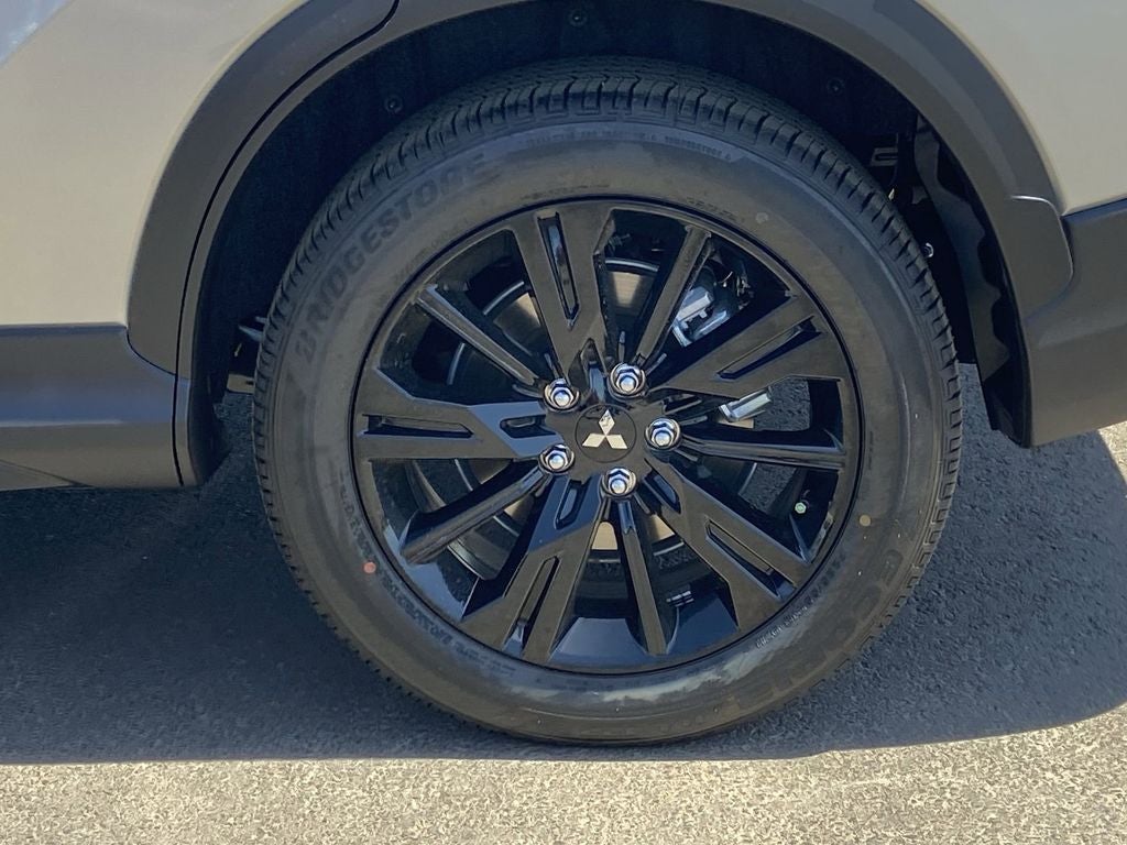 2026 Mitsubishi Eclipse Cross LE