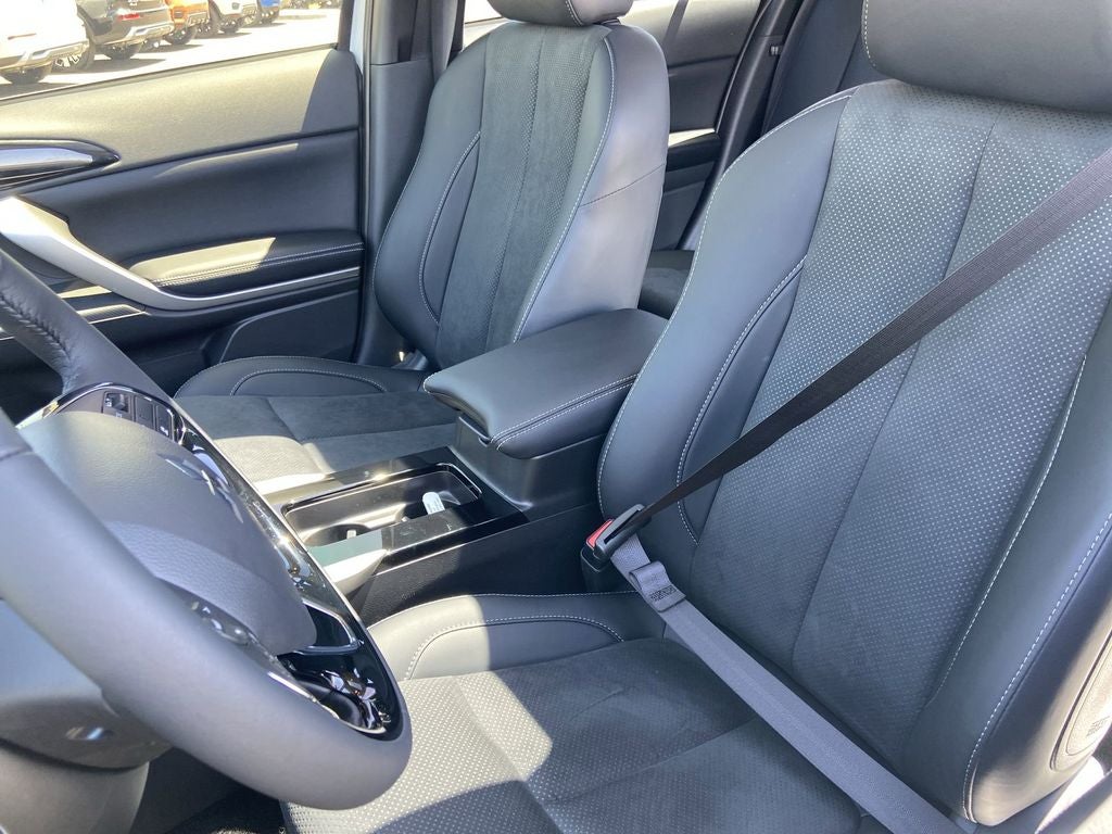 2026 Mitsubishi Eclipse Cross SE