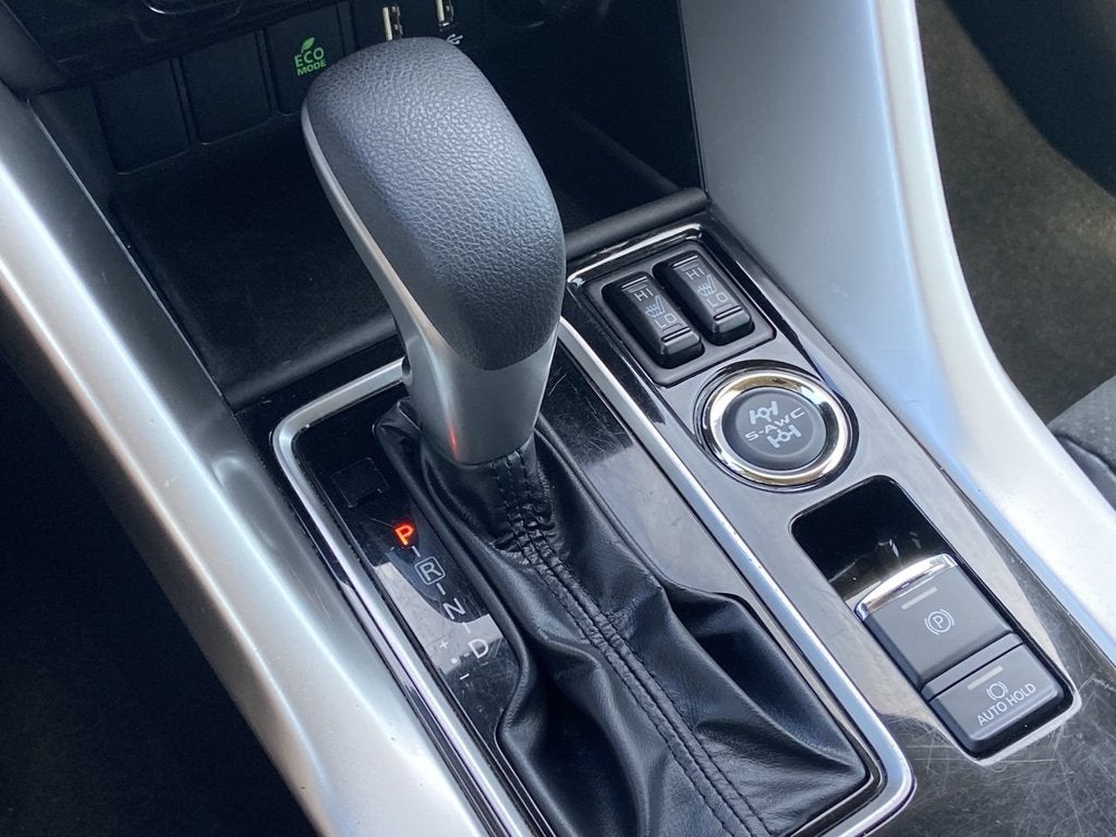 2025 Mitsubishi Eclipse Cross SE