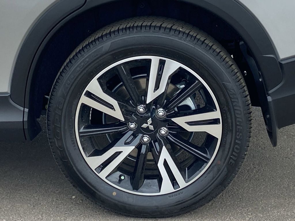 2026 Mitsubishi Eclipse Cross SE