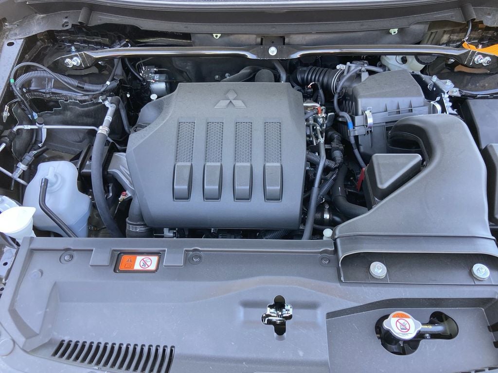 2026 Mitsubishi Eclipse Cross SE