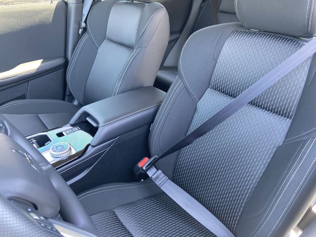 2026 Mitsubishi Outlander ES