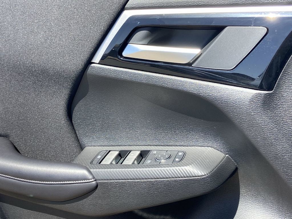 2026 Mitsubishi Outlander ES