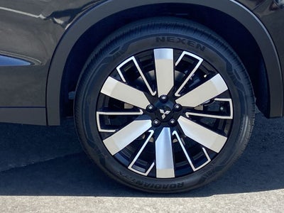 2026 Mitsubishi Outlander SE