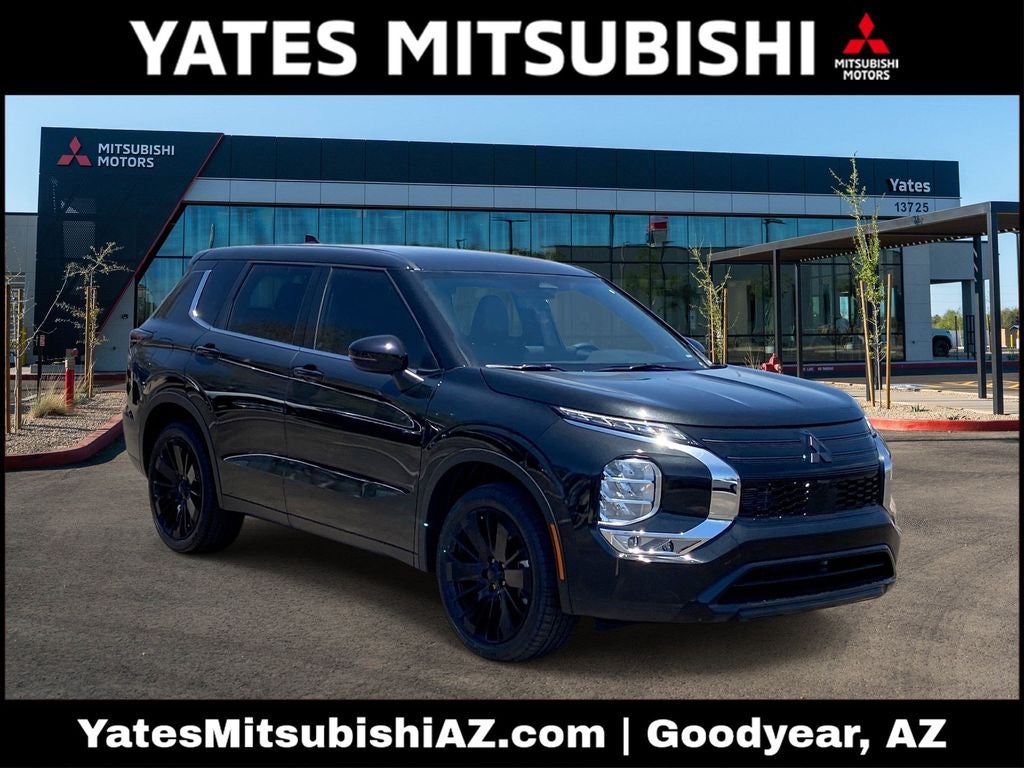 2026 Mitsubishi Outlander LE
