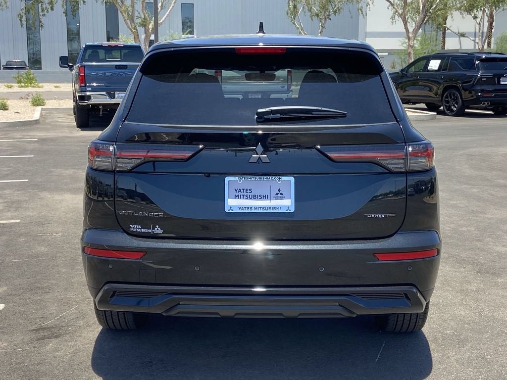 2026 Mitsubishi Outlander LE
