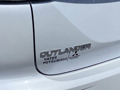 2026 Mitsubishi Outlander SE