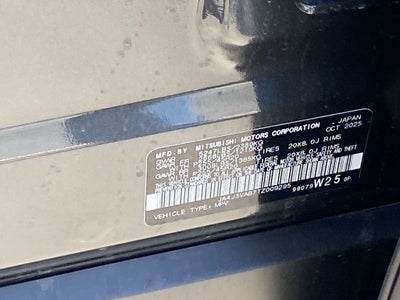 2026 Mitsubishi Outlander SE
