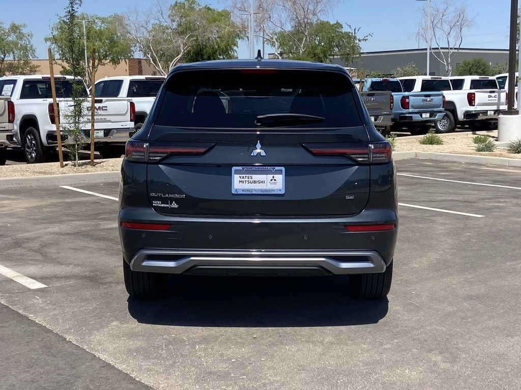 2026 Mitsubishi Outlander SE