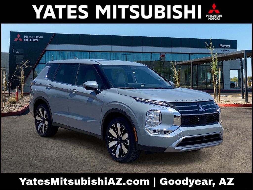 2026 Mitsubishi Outlander SE FWD's photo