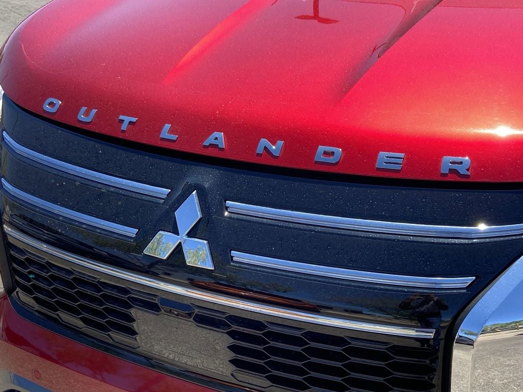 2026 Mitsubishi Outlander SE