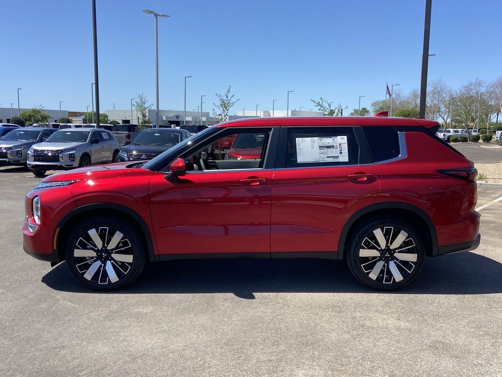 2026 Mitsubishi Outlander SE