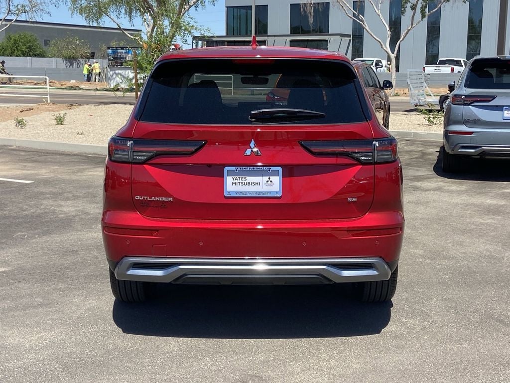 2026 Mitsubishi Outlander SE