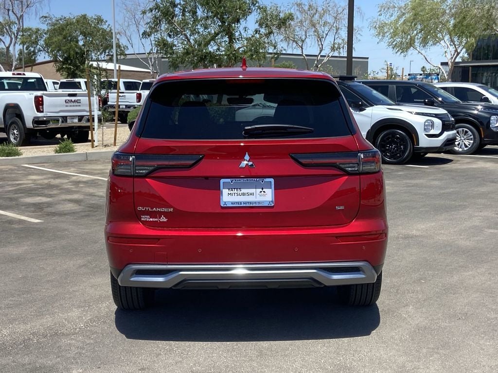 2026 Mitsubishi Outlander SE