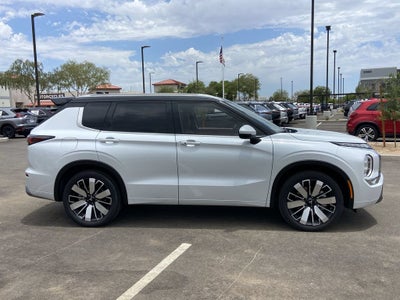 2026 Mitsubishi Outlander SEL