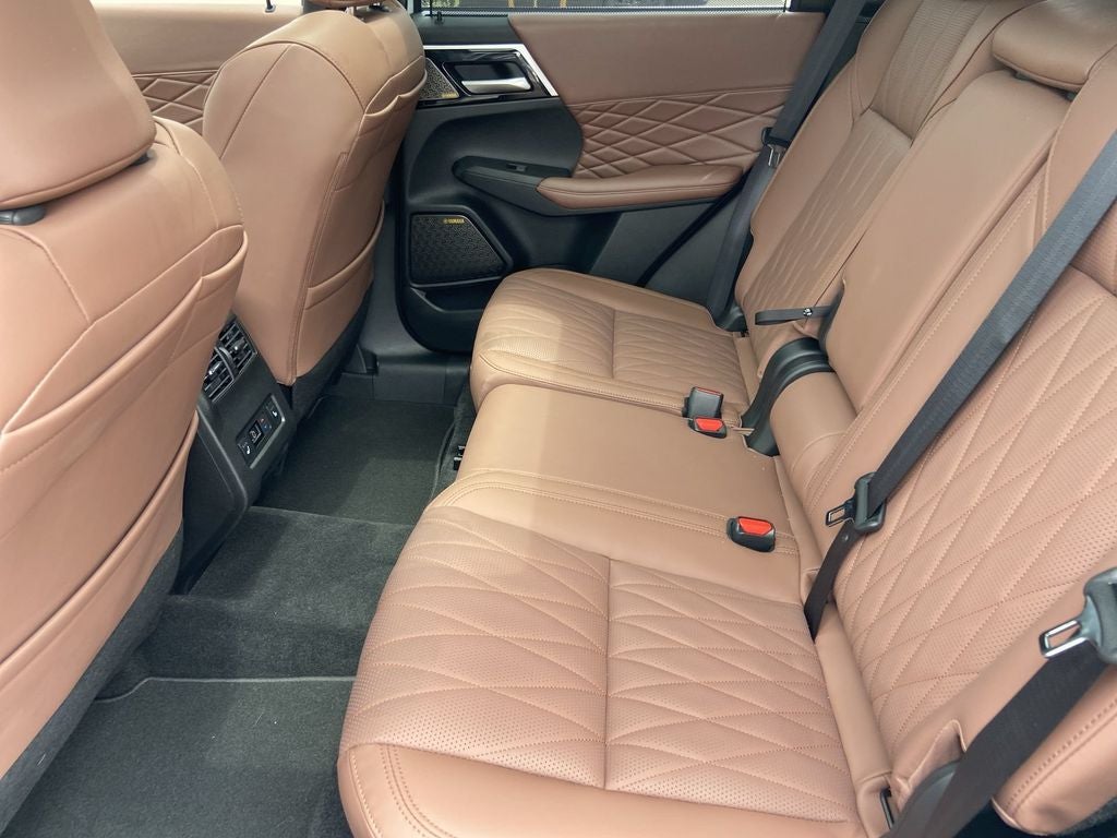 2026 Mitsubishi Outlander SEL