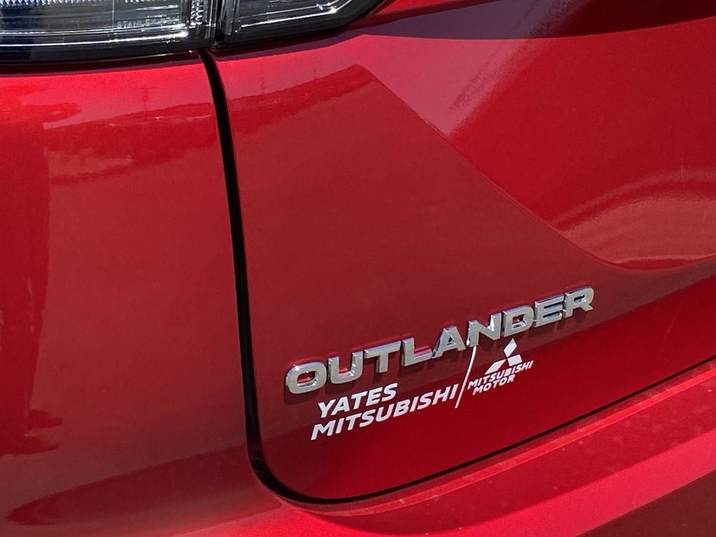 2026 Mitsubishi Outlander SEL