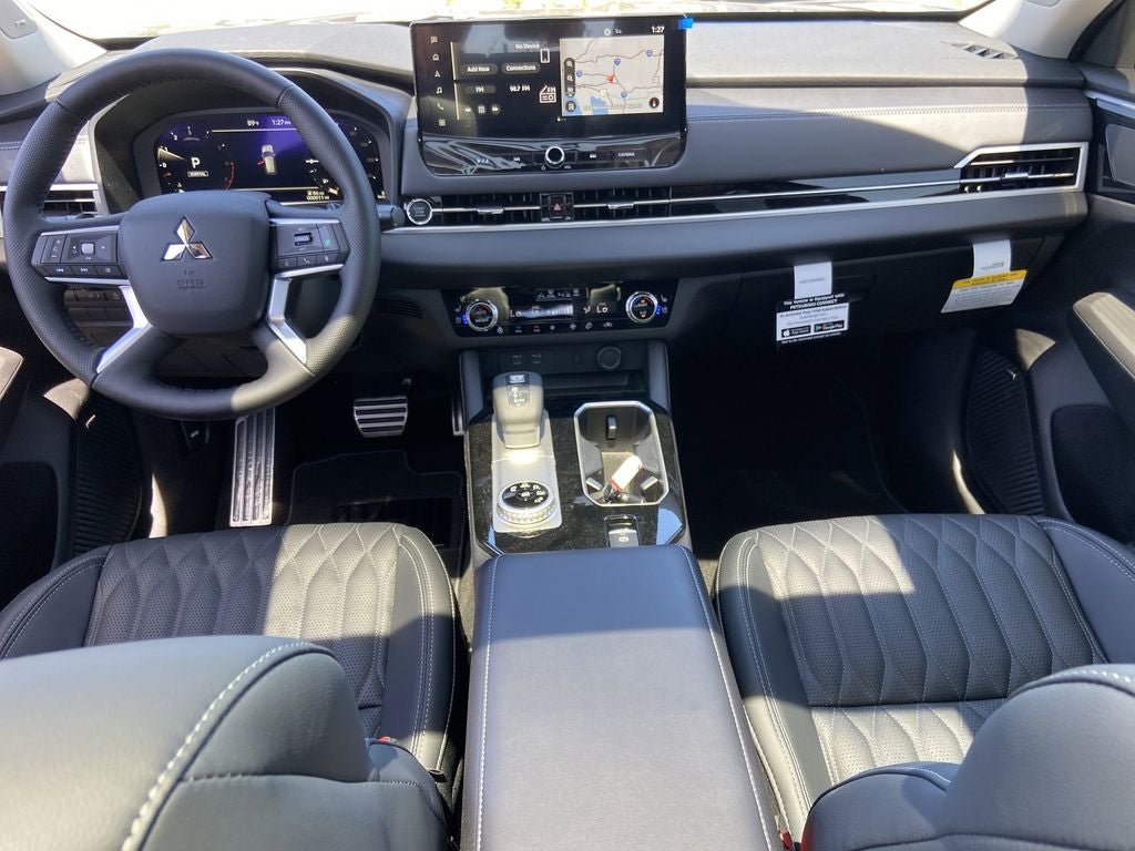 2026 Mitsubishi Outlander SEL