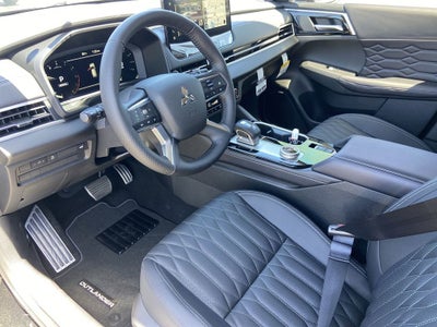 2026 Mitsubishi Outlander SEL