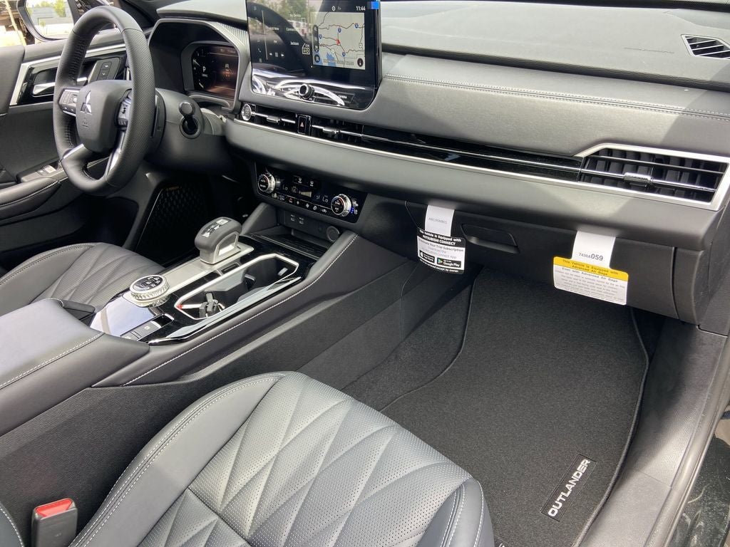 2026 Mitsubishi Outlander Black Edition