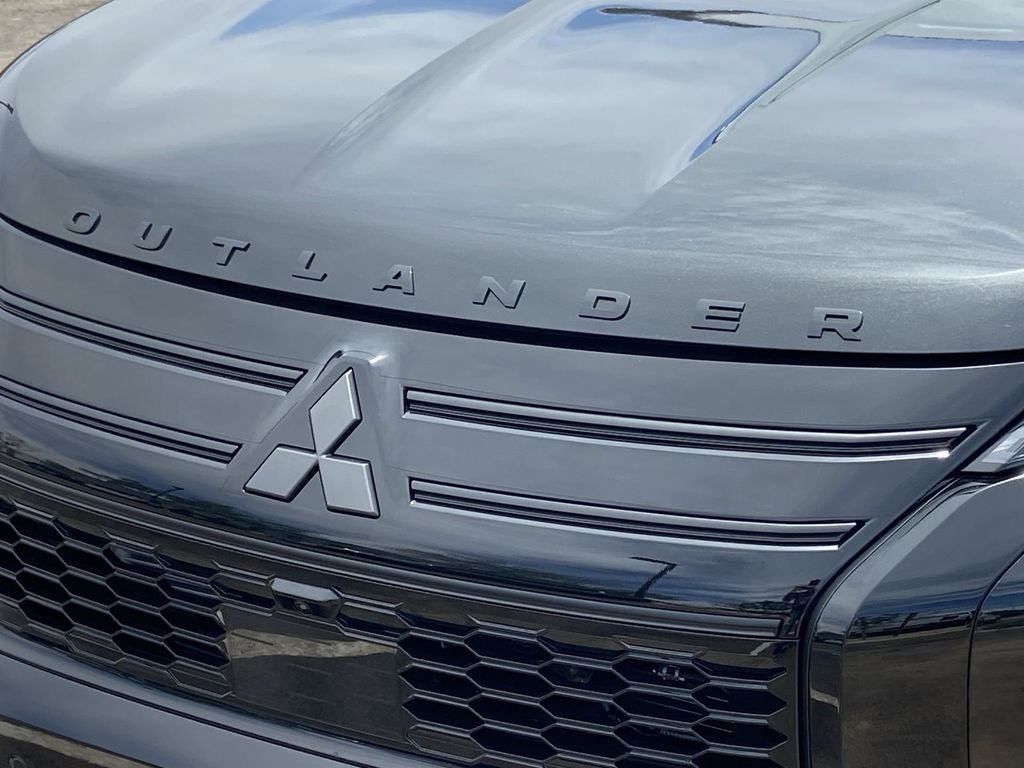 2026 Mitsubishi Outlander Black Edition