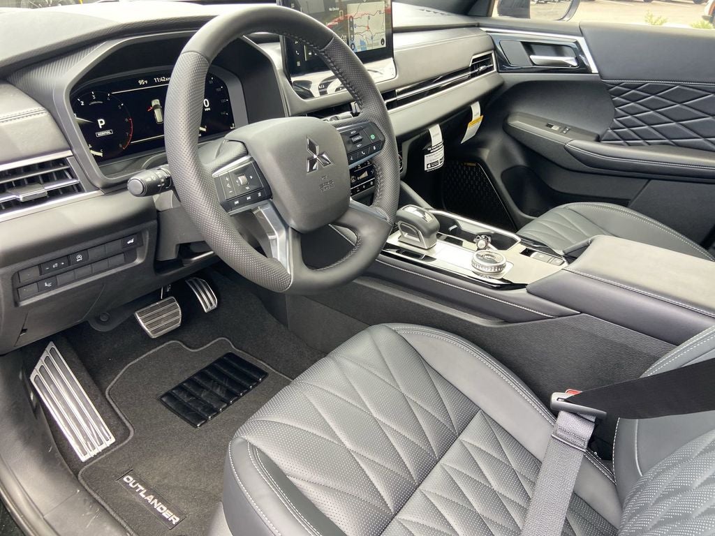 2026 Mitsubishi Outlander Black Edition