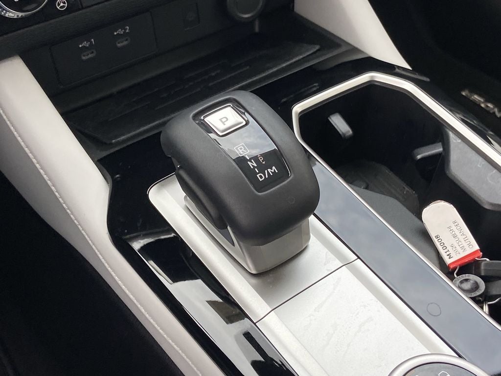 2026 Mitsubishi Outlander SEL