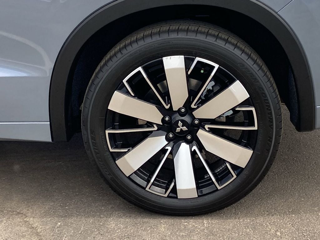 2026 Mitsubishi Outlander SEL