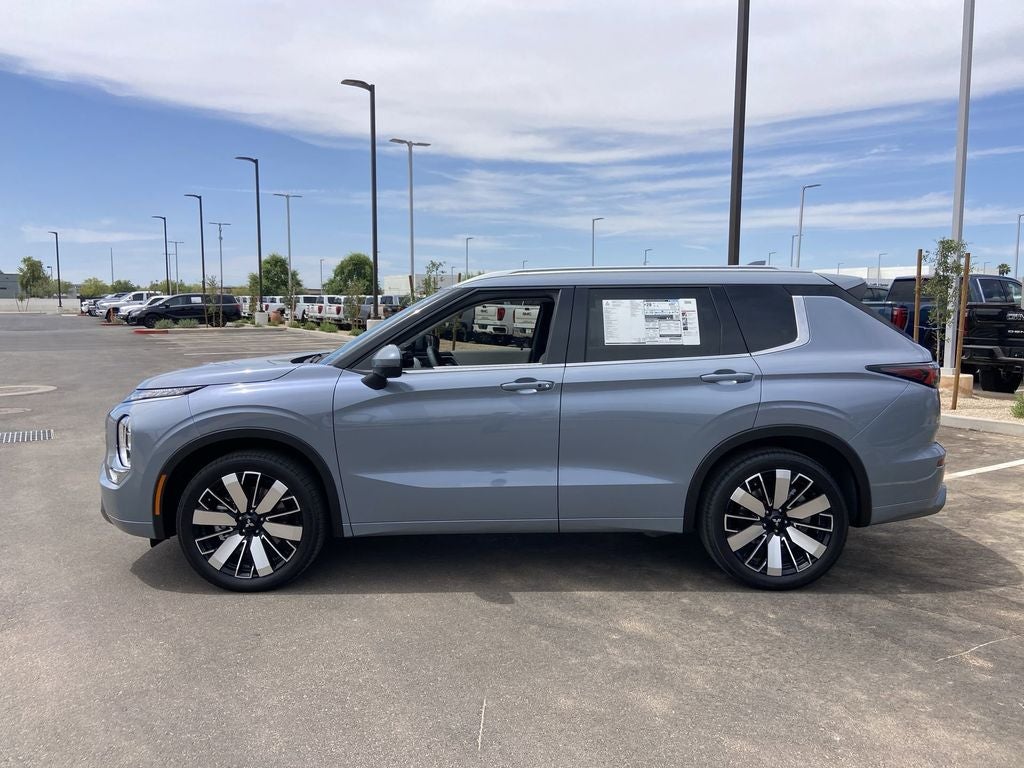 2026 Mitsubishi Outlander SEL