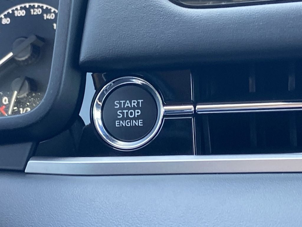 2026 Mitsubishi Outlander ES