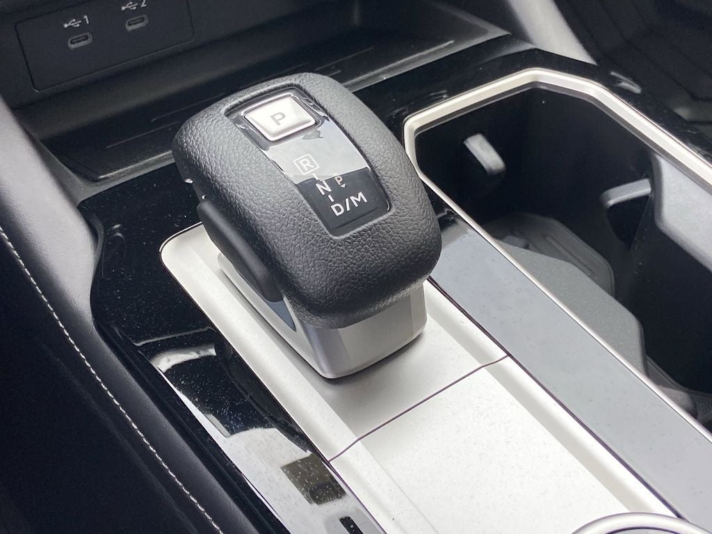 2026 Mitsubishi Outlander ES