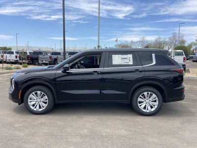 2026 Mitsubishi Outlander ES