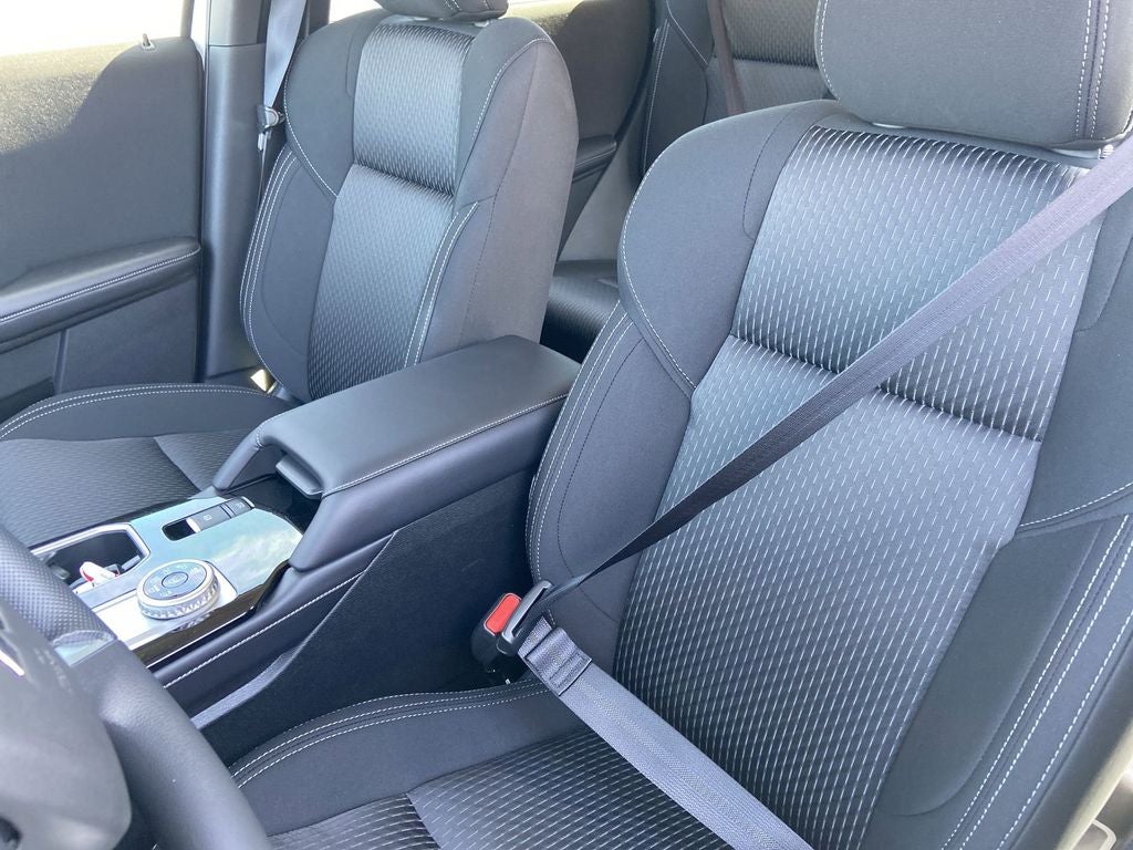 2026 Mitsubishi Outlander ES