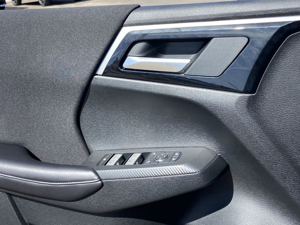 2026 Mitsubishi Outlander ES