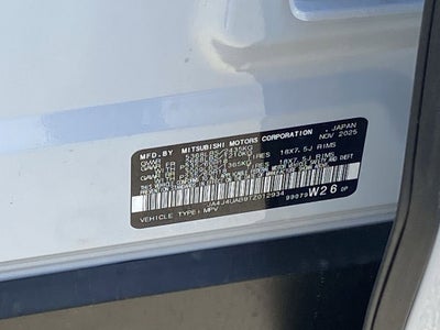 2026 Mitsubishi Outlander ES