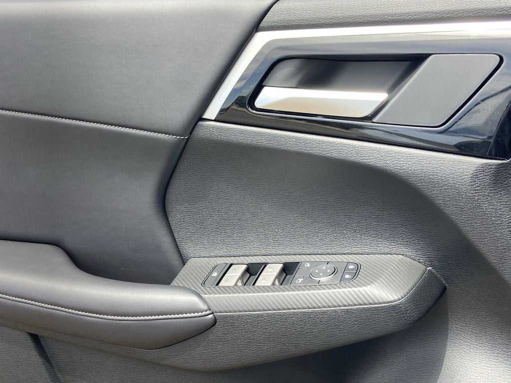 2026 Mitsubishi Outlander LE
