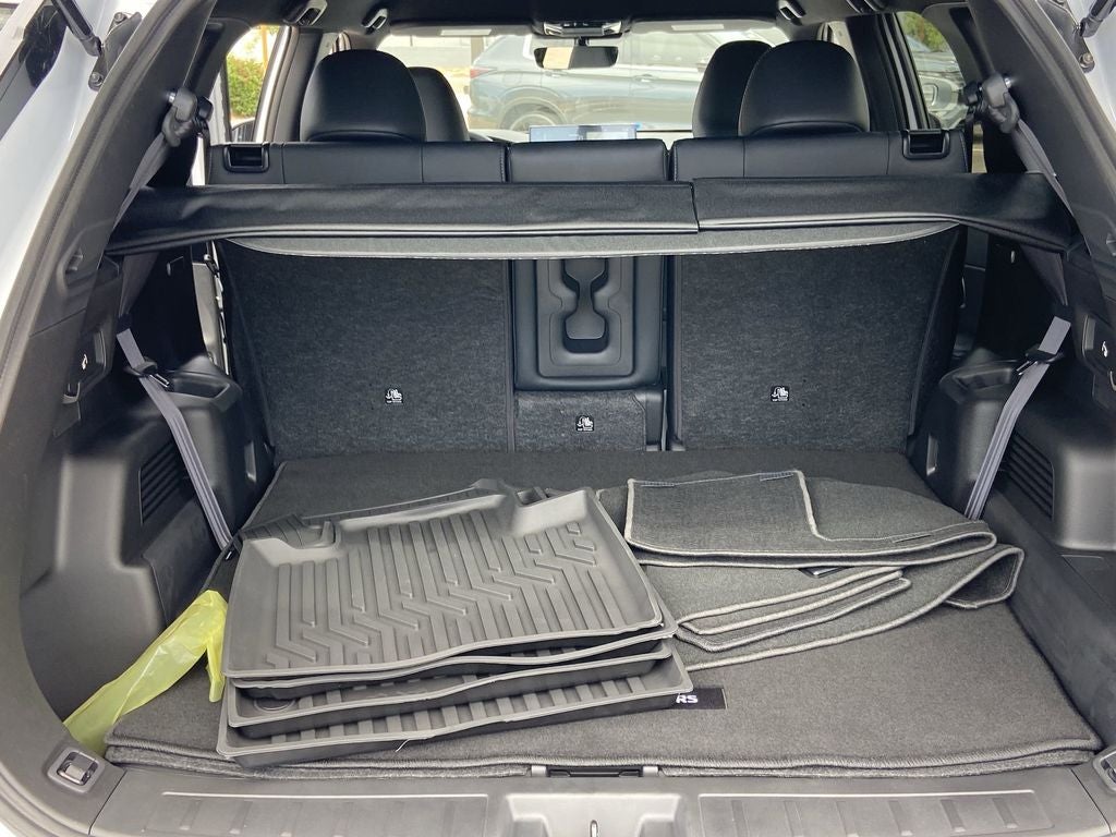 2026 Mitsubishi Outlander LE
