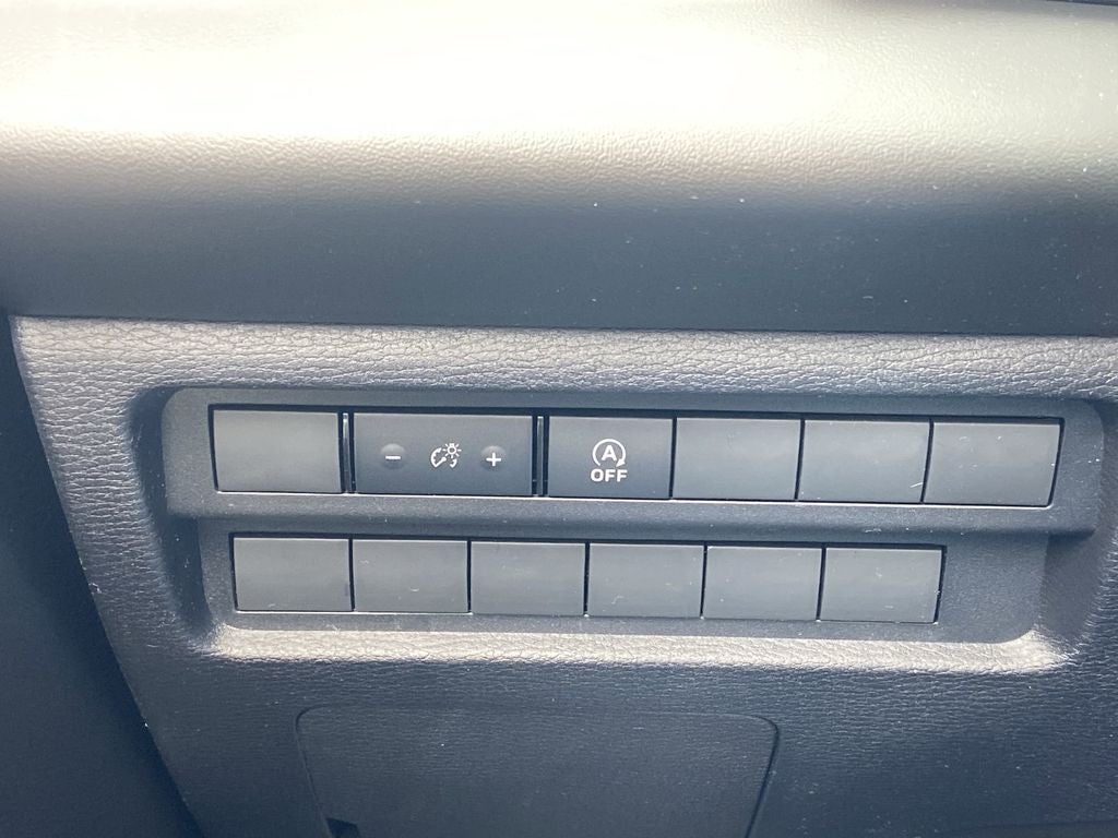 2026 Mitsubishi Outlander LE