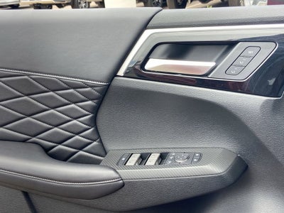 2026 Mitsubishi Outlander Black Edition