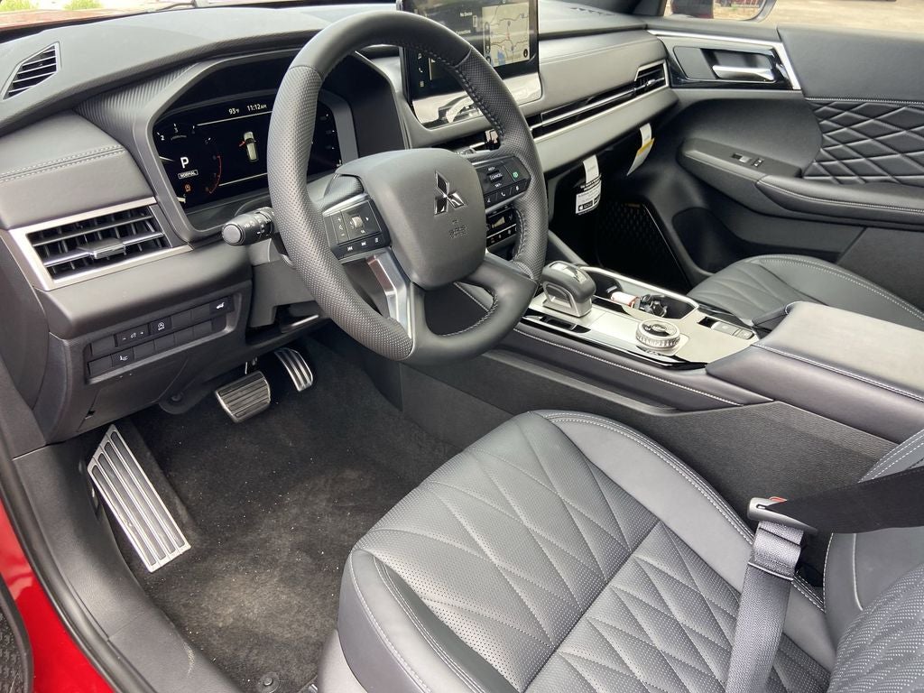 2026 Mitsubishi Outlander Black Edition