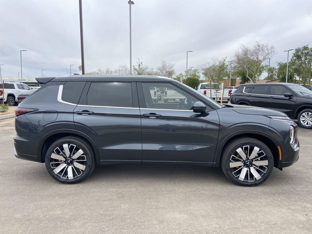2026 Mitsubishi Outlander SEL