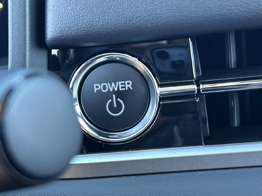 2026 Mitsubishi Outlander PHEV SE