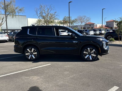 2026 Mitsubishi Outlander PHEV SE