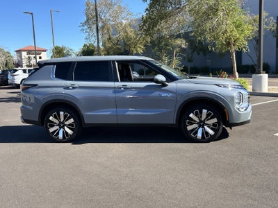 2026 Mitsubishi Outlander PHEV SE Tech Package