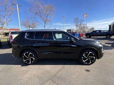 2024 Mitsubishi Outlander PHEV SEL Platinum Edition
