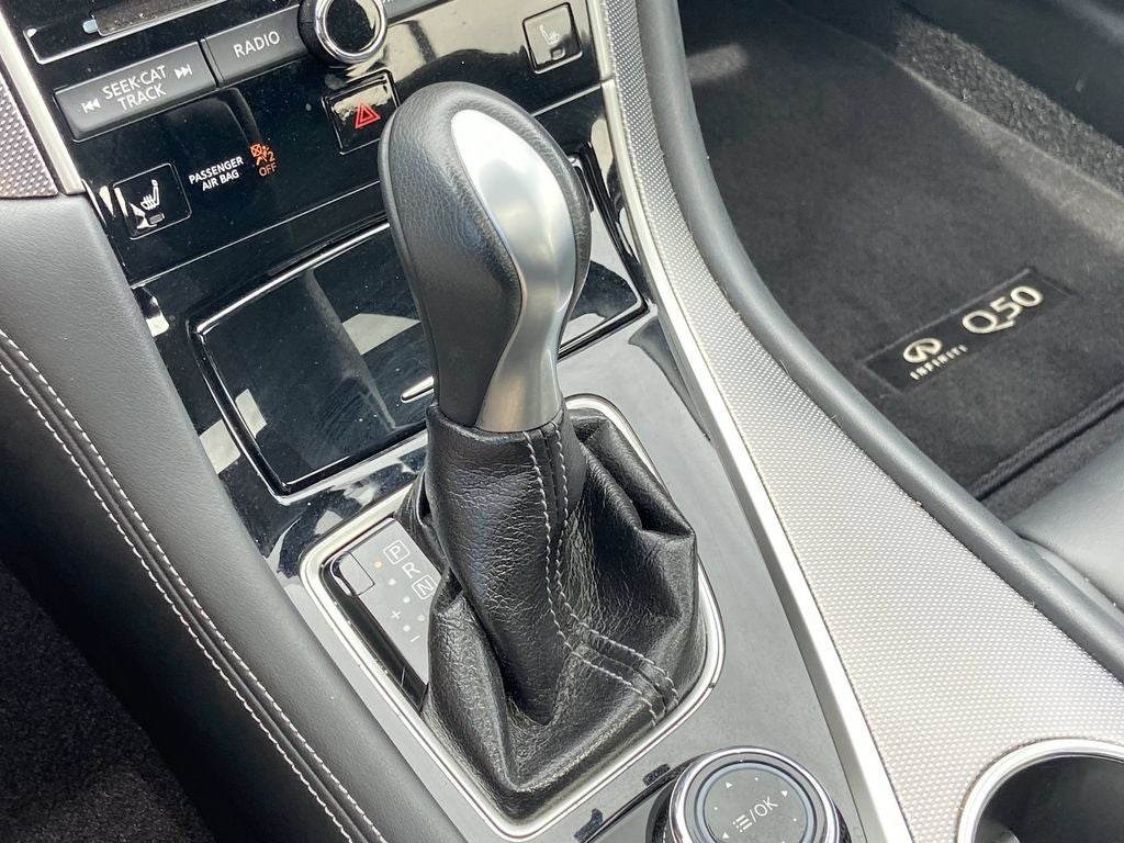 2015 INFINITI Q50 Premium