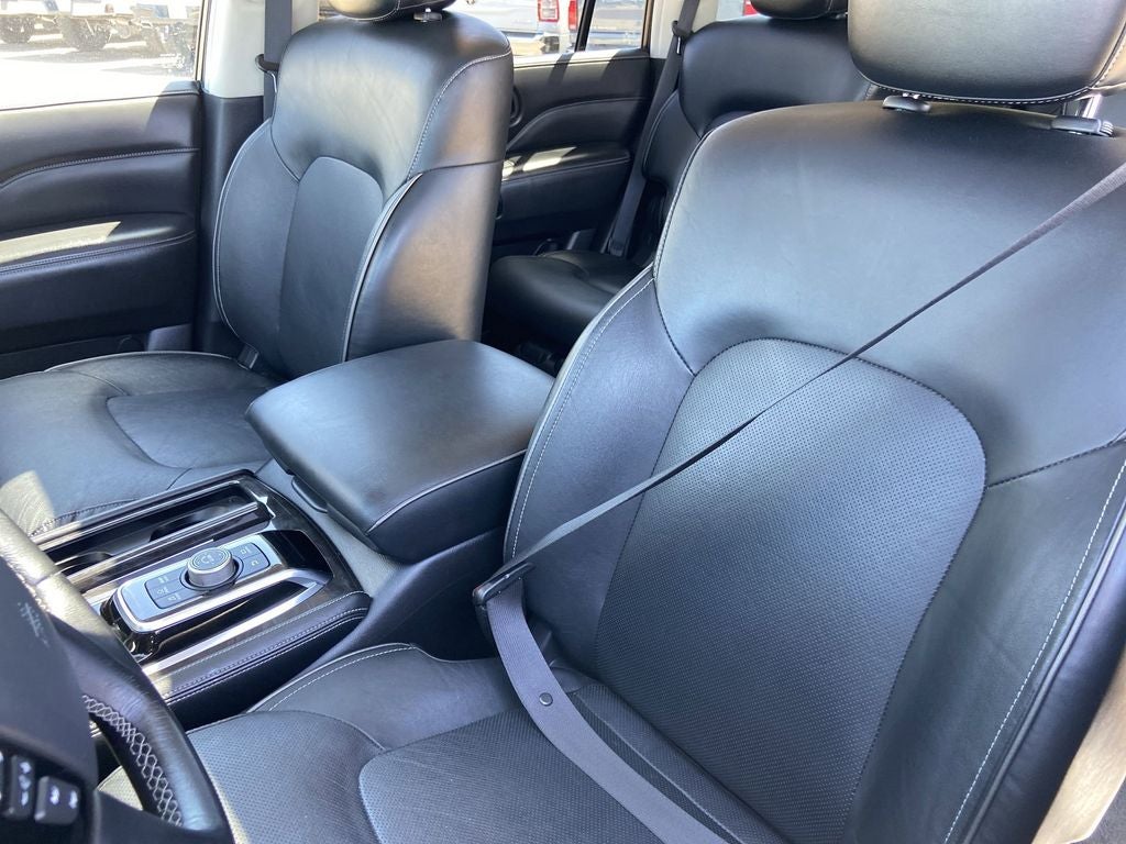 2024 INFINITI QX80 LUXE