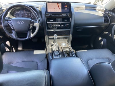 2024 INFINITI QX80 LUXE