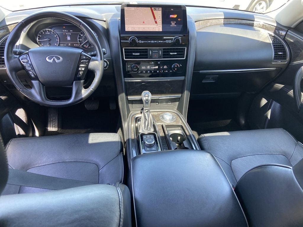 2024 INFINITI QX80 LUXE